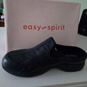 EASY SPIRIT BRAND NEW NEVER WORN